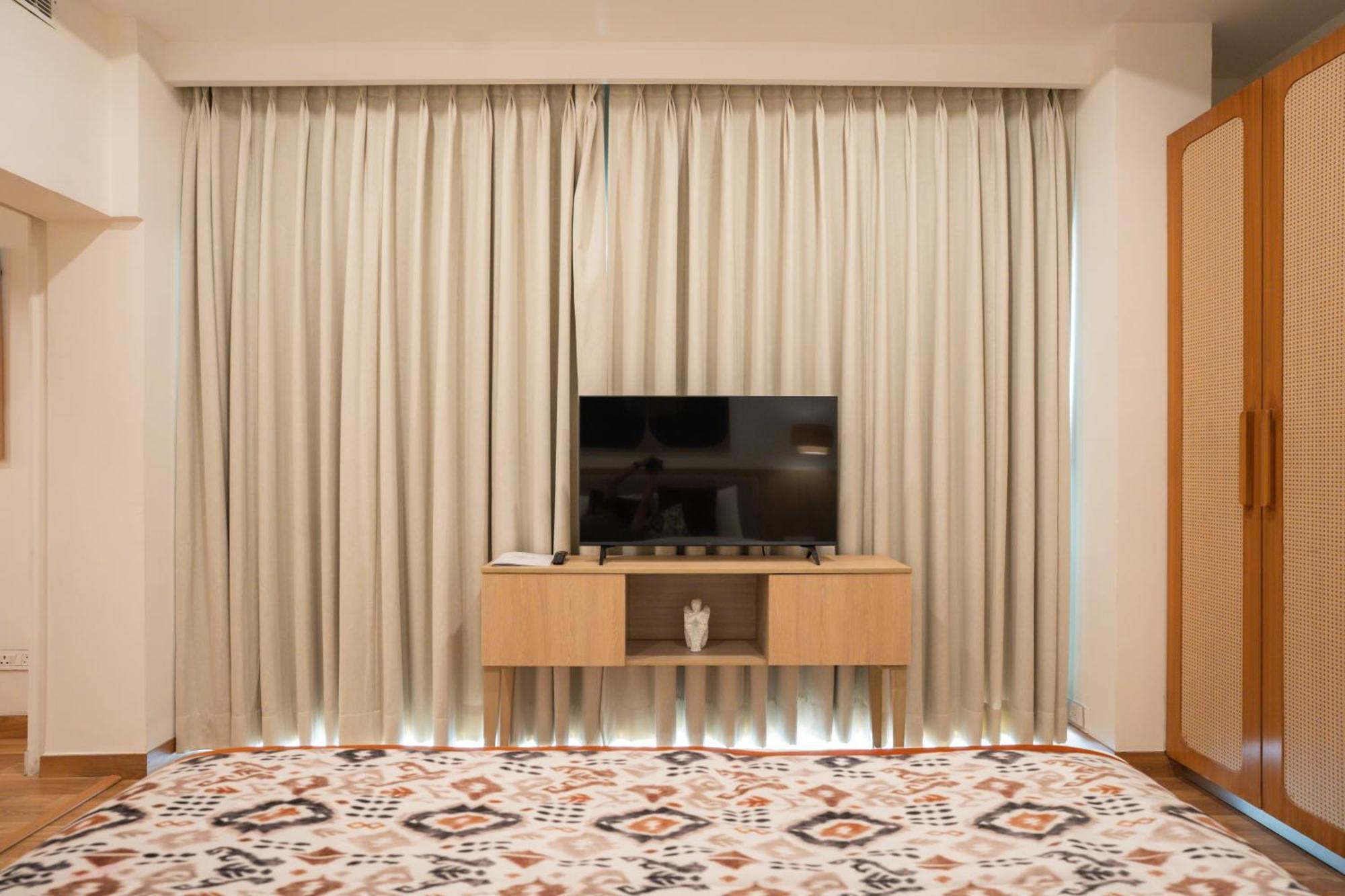 Ar Suites Klj Square Gurgaon Exterior foto